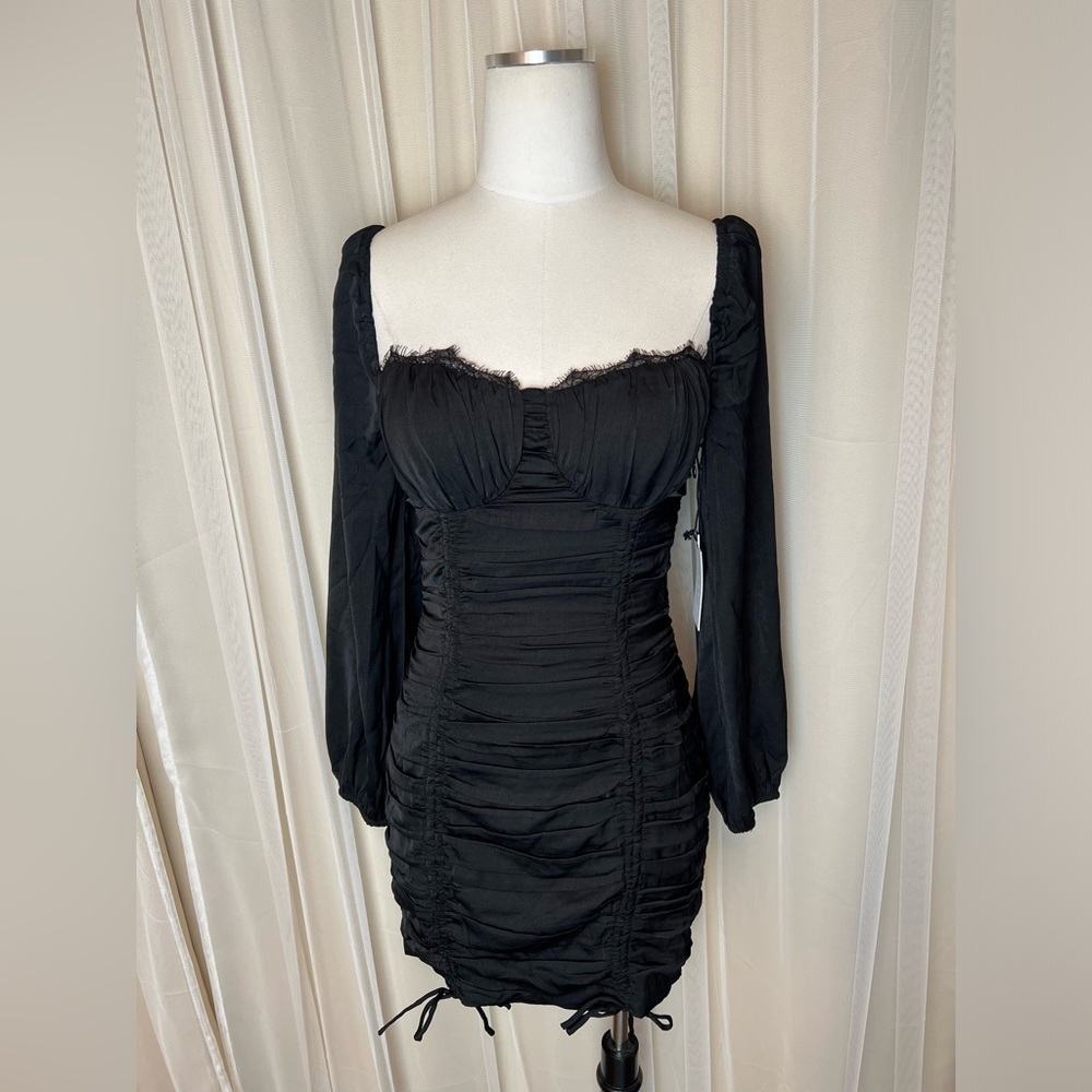 NWT ASTR the Label | Mardi Long Sleeve Ruched Dress | Small black